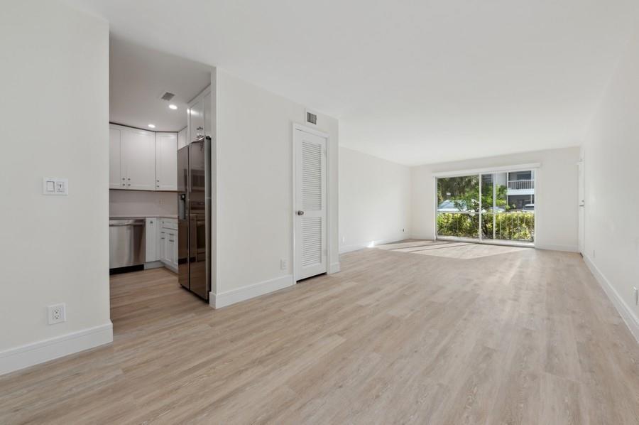 6491 Bay Clb Dr #2 Fort Lauderdale, FL 33308