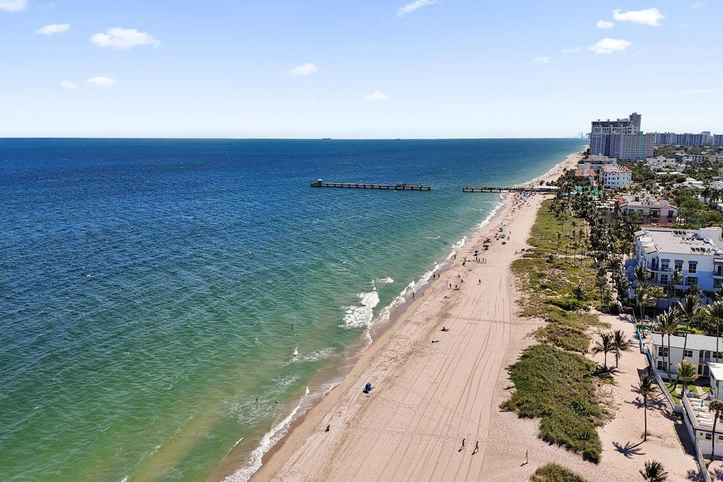 4549 N Ocean Dr #1 Lauderdale By The Sea, FL 33308