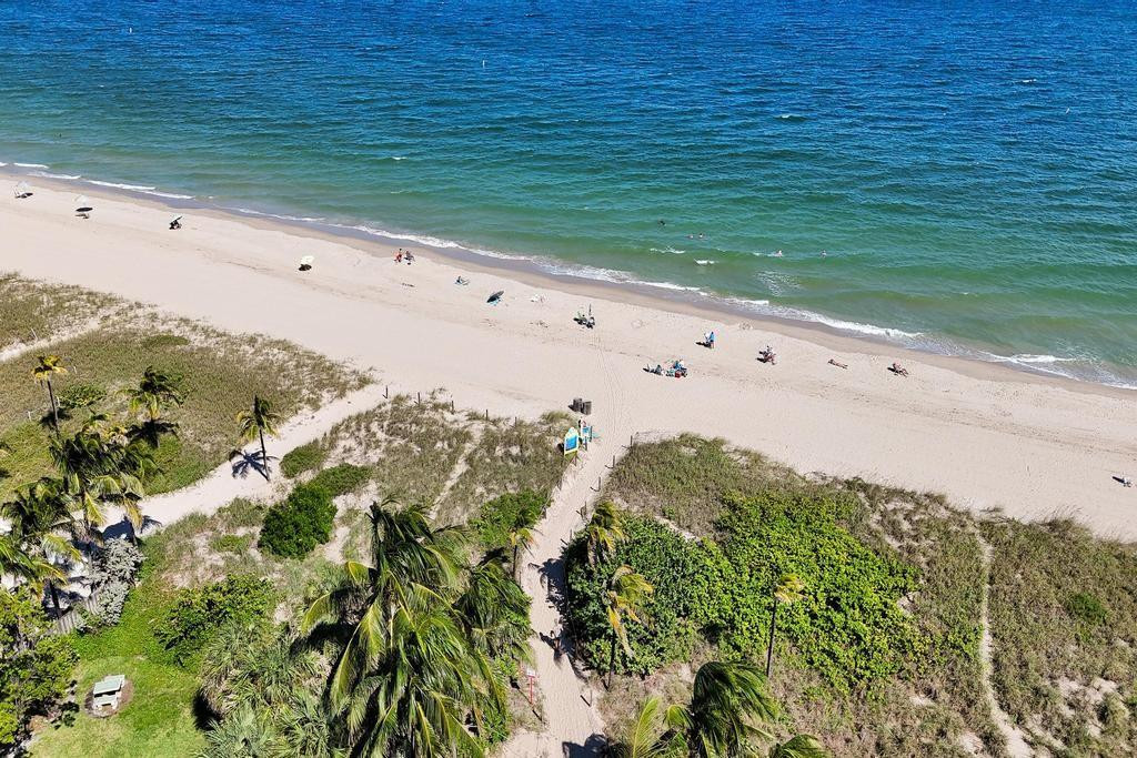 4549 N Ocean Dr #1 Lauderdale By The Sea, FL 33308