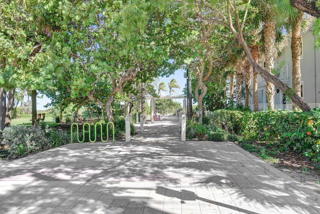 4549 N Ocean Dr #1 Lauderdale By The Sea, FL 33308