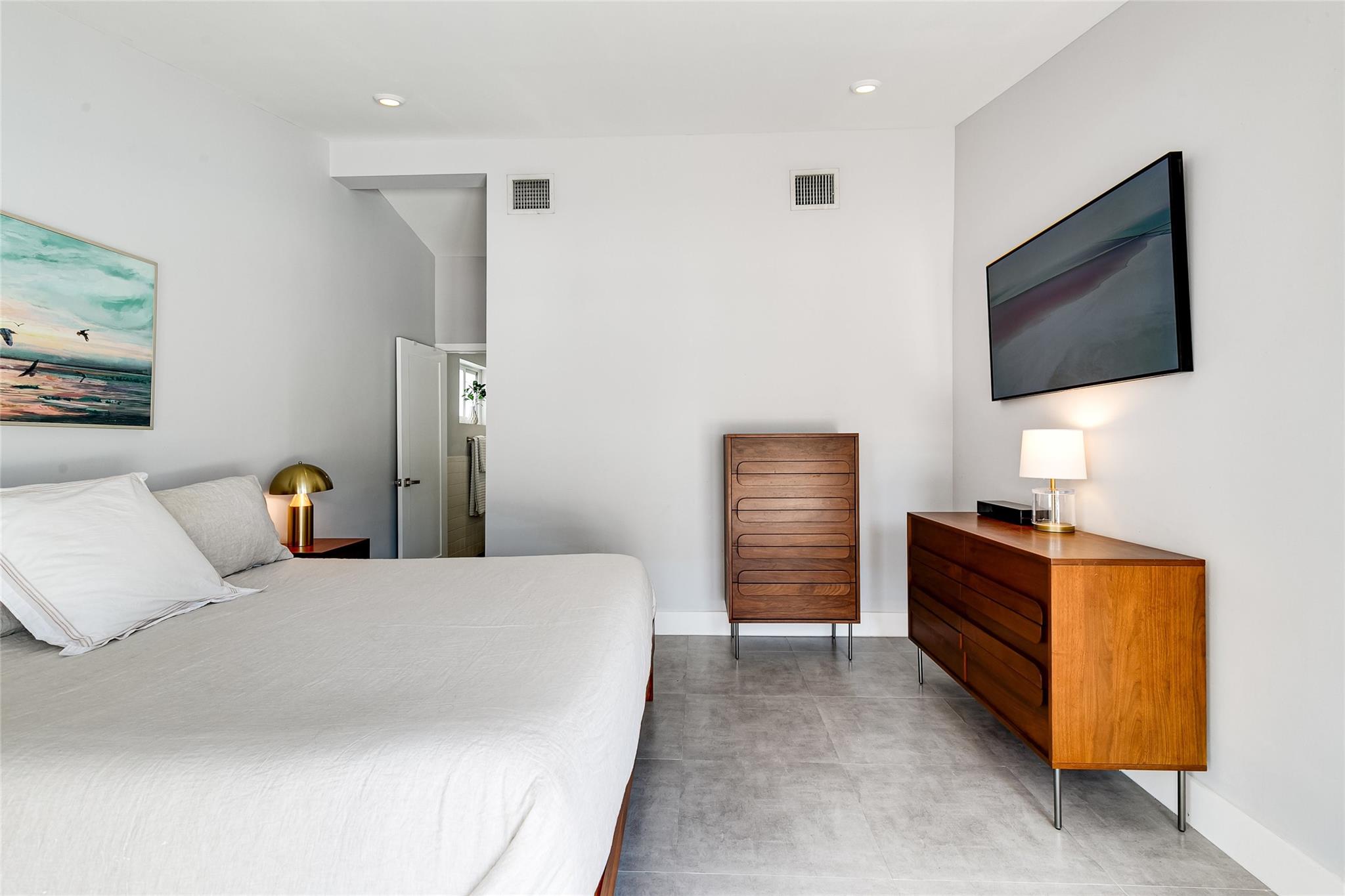 1704 SW 4th Ct Fort Lauderdale, FL 33312