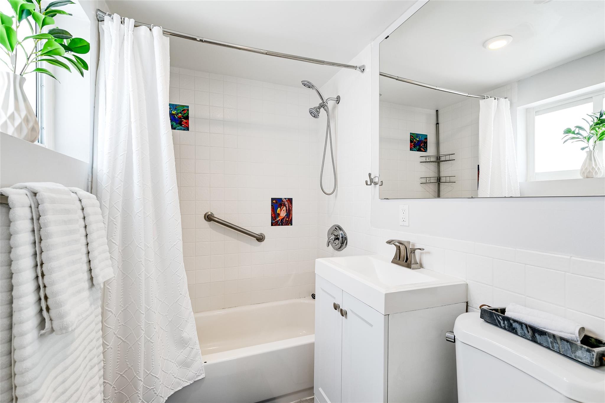 1704 SW 4th Ct Fort Lauderdale, FL 33312