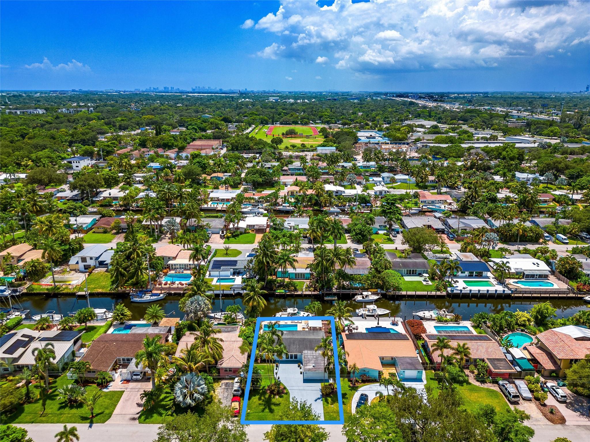 1704 SW 4th Ct Fort Lauderdale, FL 33312