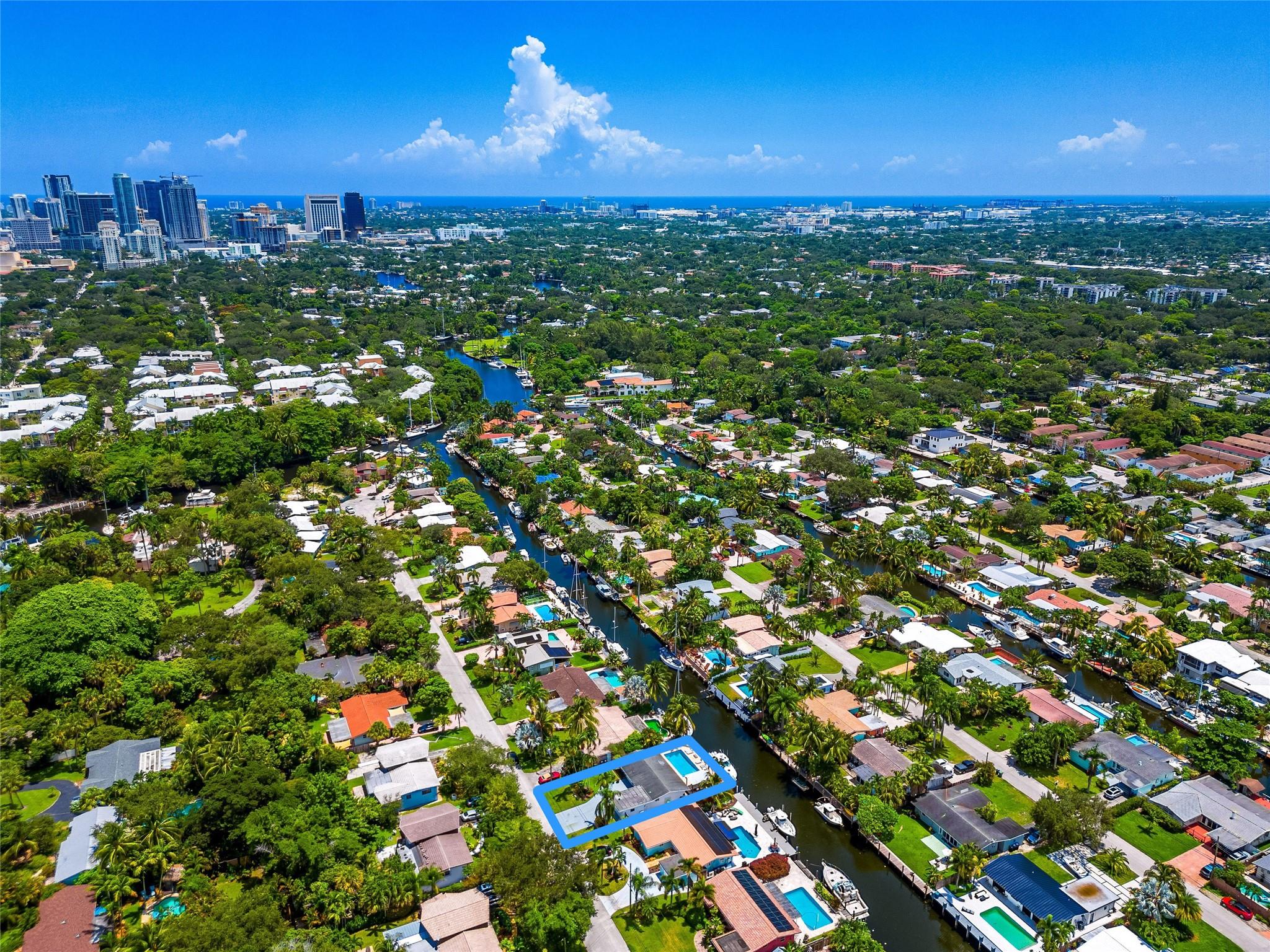 1704 SW 4th Ct Fort Lauderdale, FL 33312