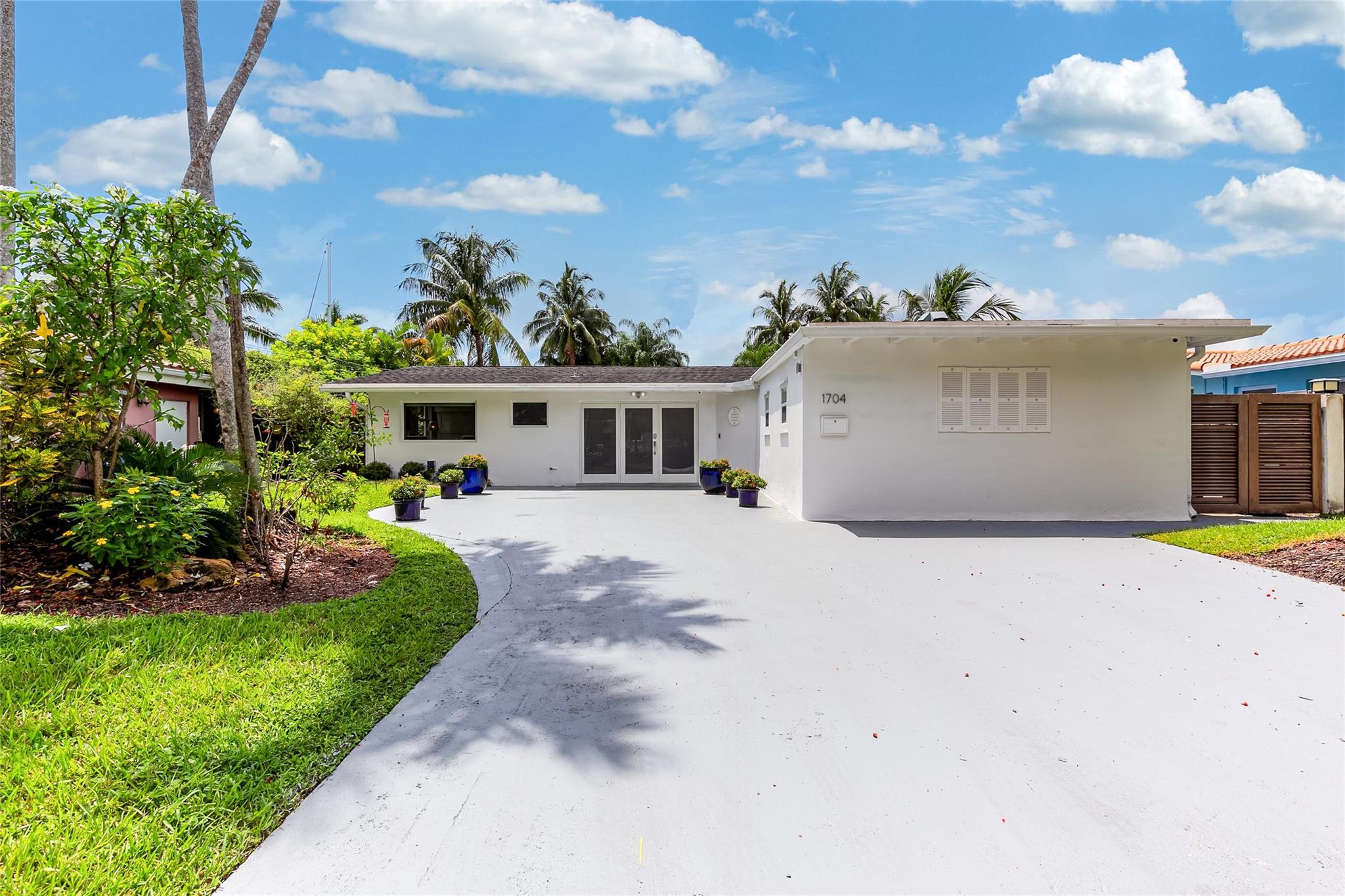 1704 SW 4th Ct Fort Lauderdale, FL 33312