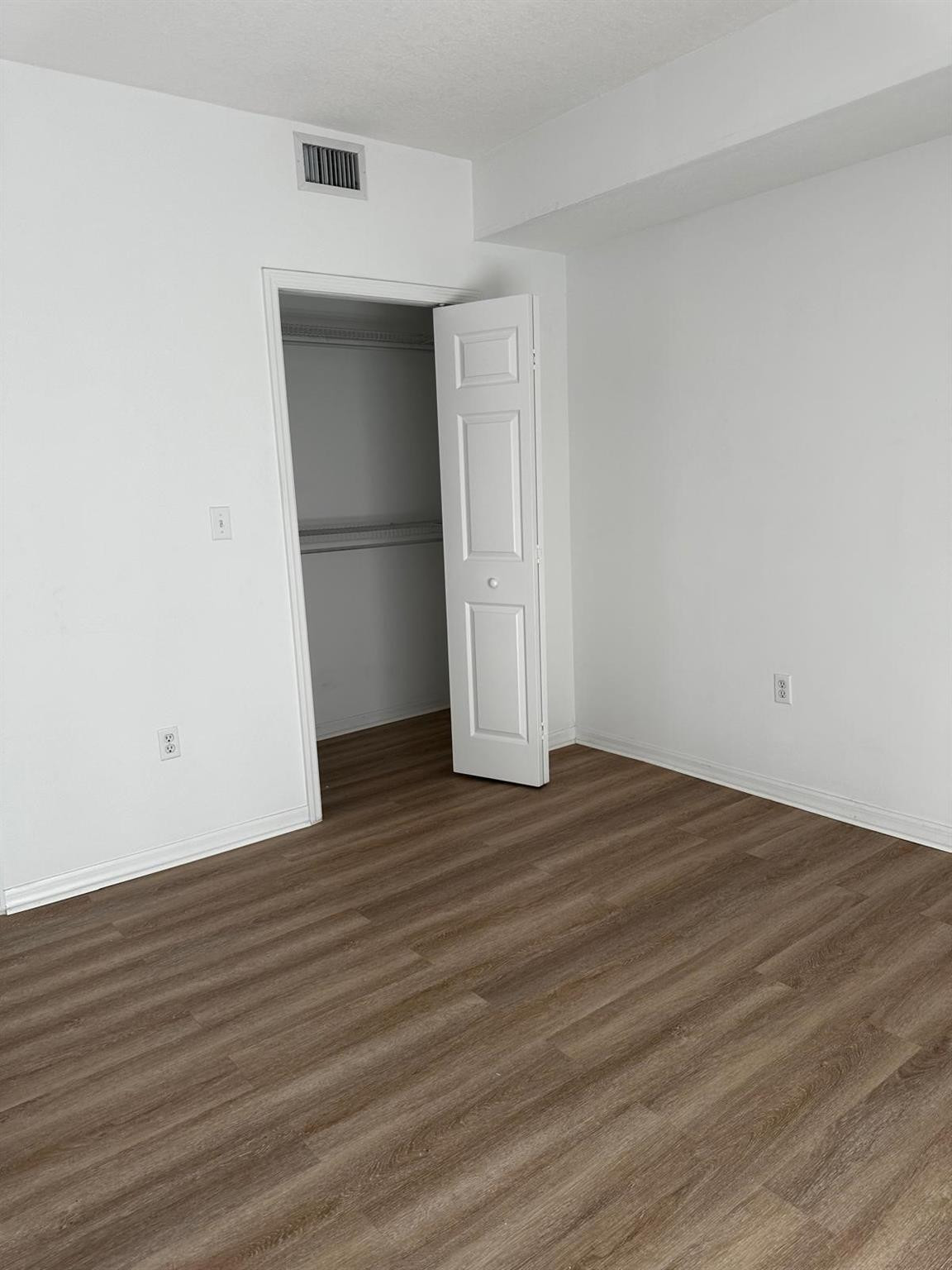 3410 Coral Way #804 Miami, FL 33145