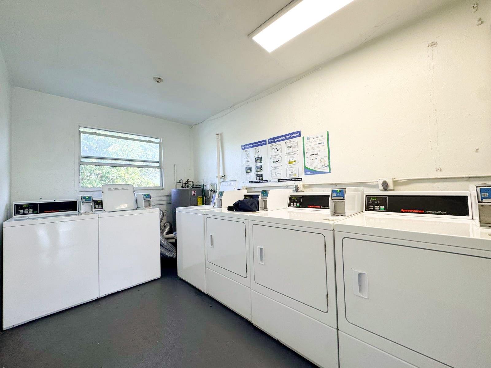 1816 E Oakland Park Blvd #78 Fort Lauderdale, FL 33306