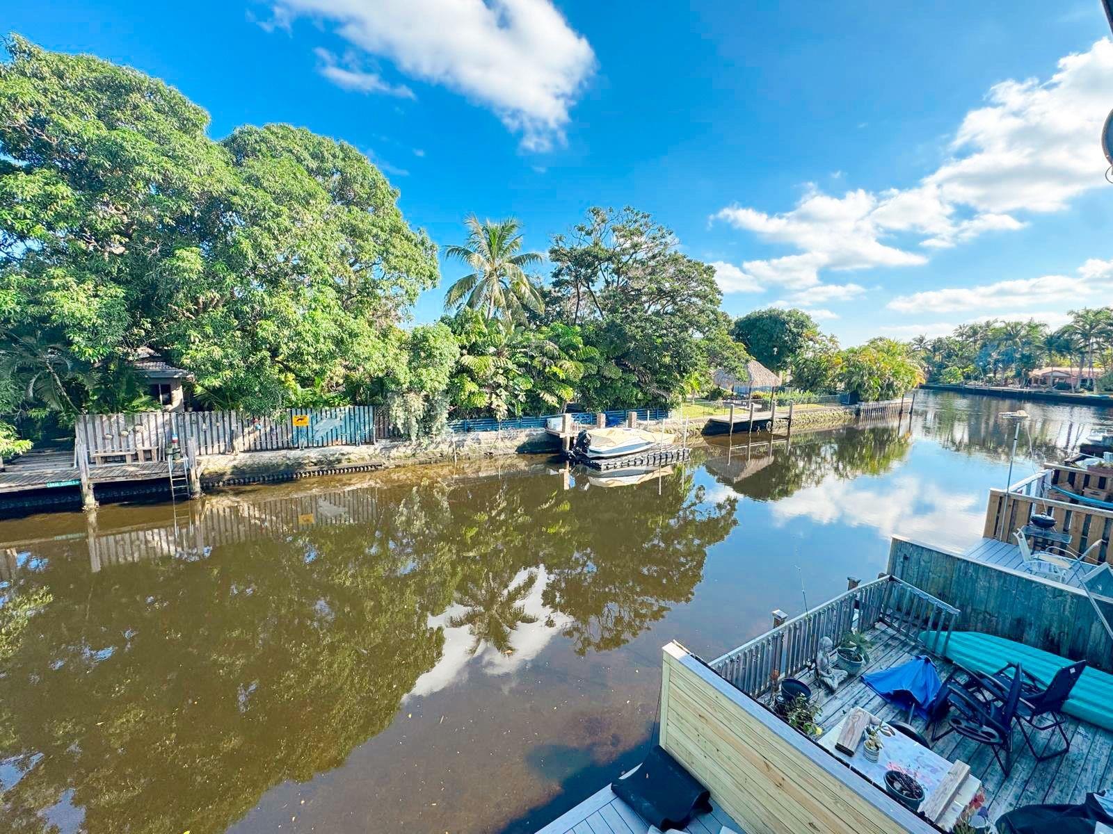 1816 E Oakland Park Blvd #78 Fort Lauderdale, FL 33306