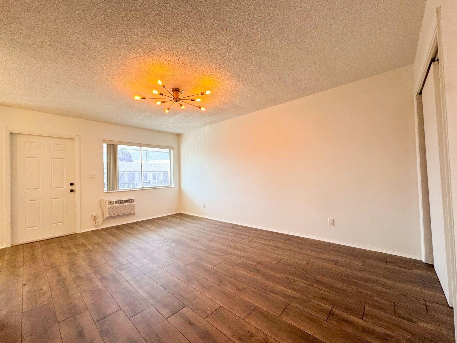 1816 E Oakland Park Blvd #78 Fort Lauderdale, FL 33306