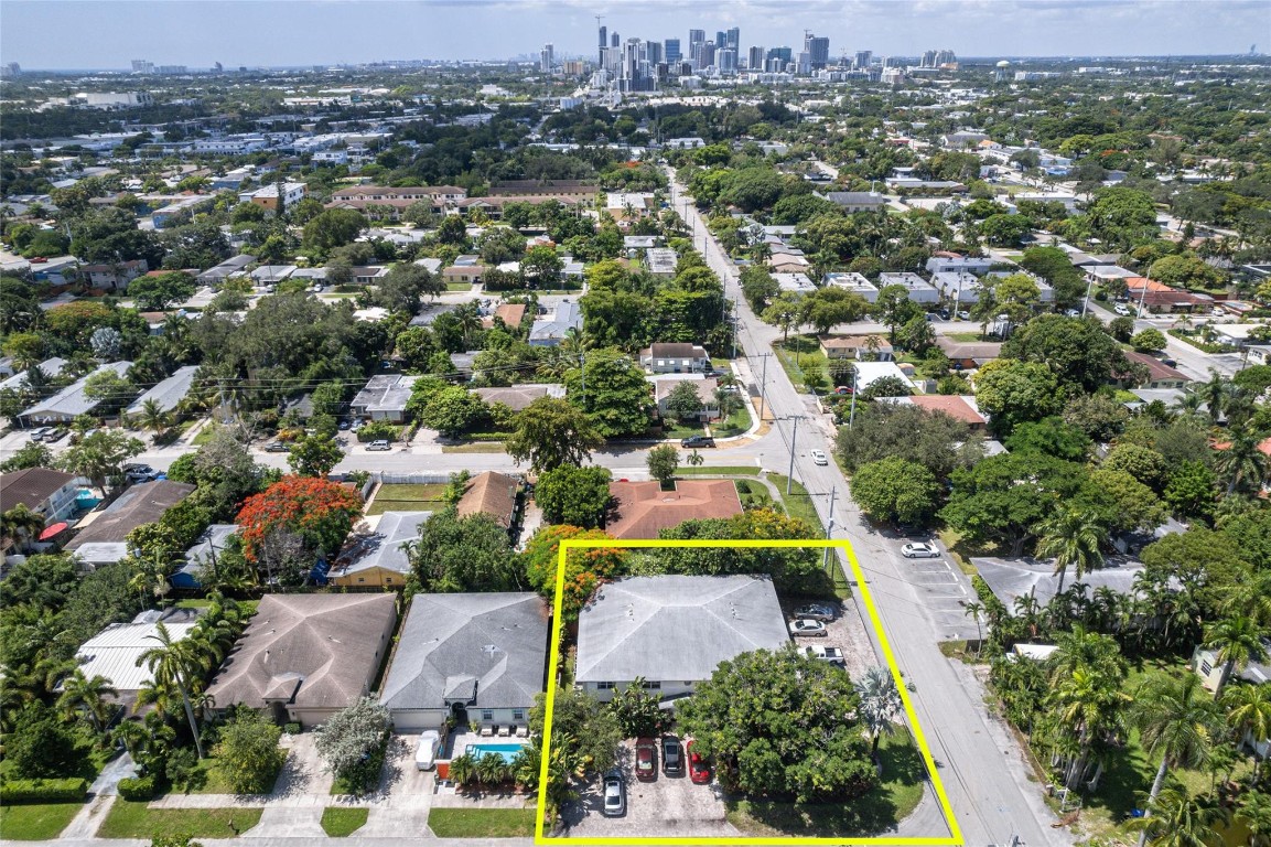 530 NE 15th Ct #2 Fort Lauderdale, FL 33304