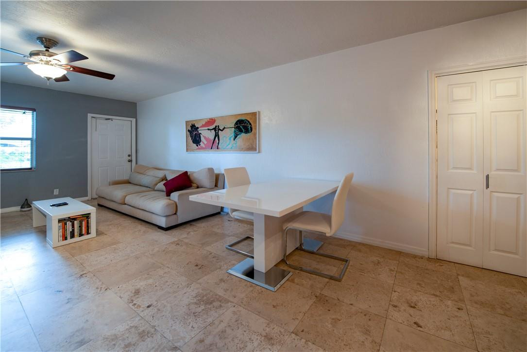 530 NE 15th Ct #2 Fort Lauderdale, FL 33304