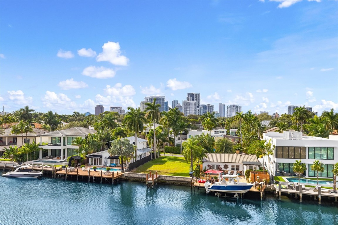 45 Hendricks #403 Fort Lauderdale, FL 33301