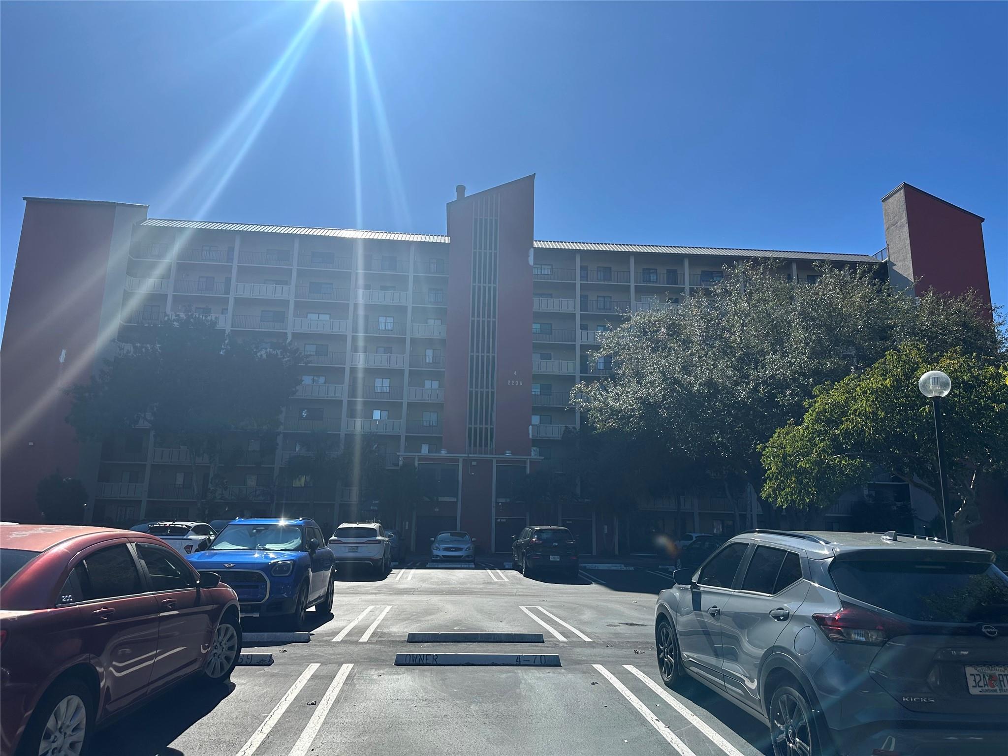 2206 S Cypress Bnd Dr #305