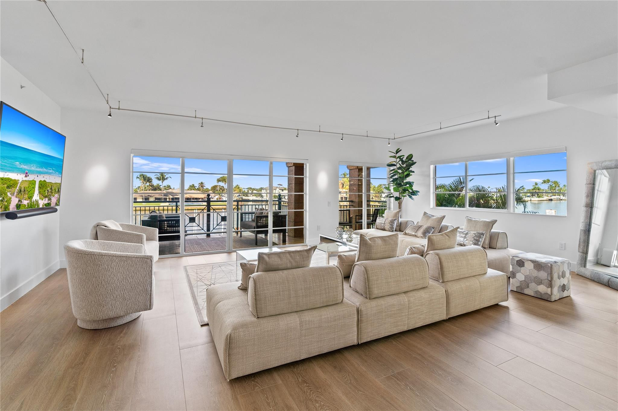 1230 Hillsboro Mile #107 Hillsboro Beach, FL 33062