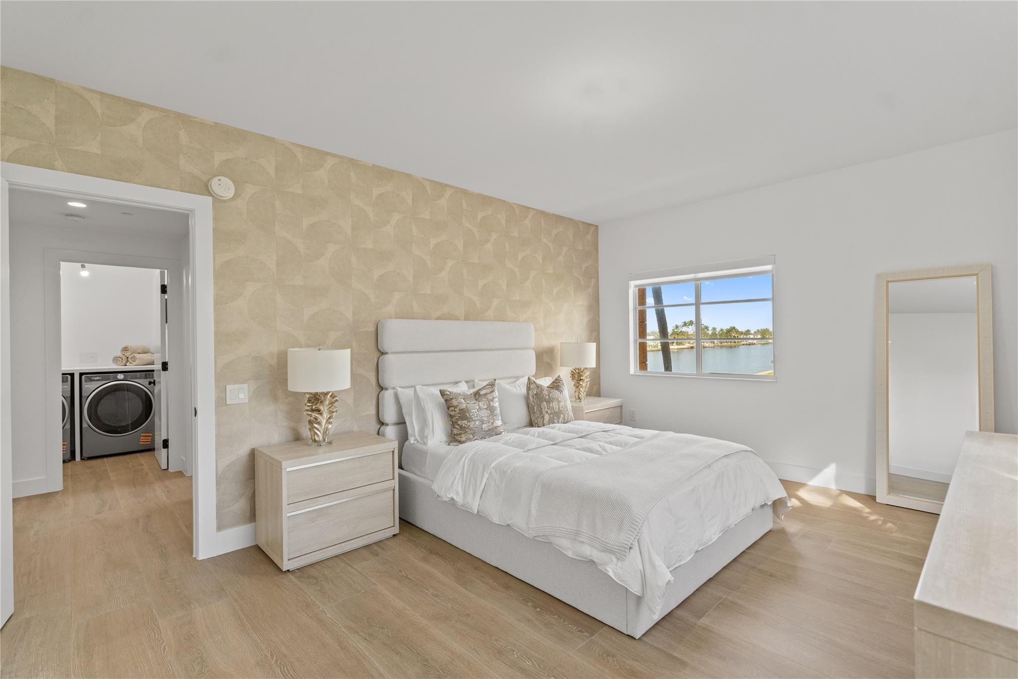 1230 Hillsboro Mile #107 Hillsboro Beach, FL 33062