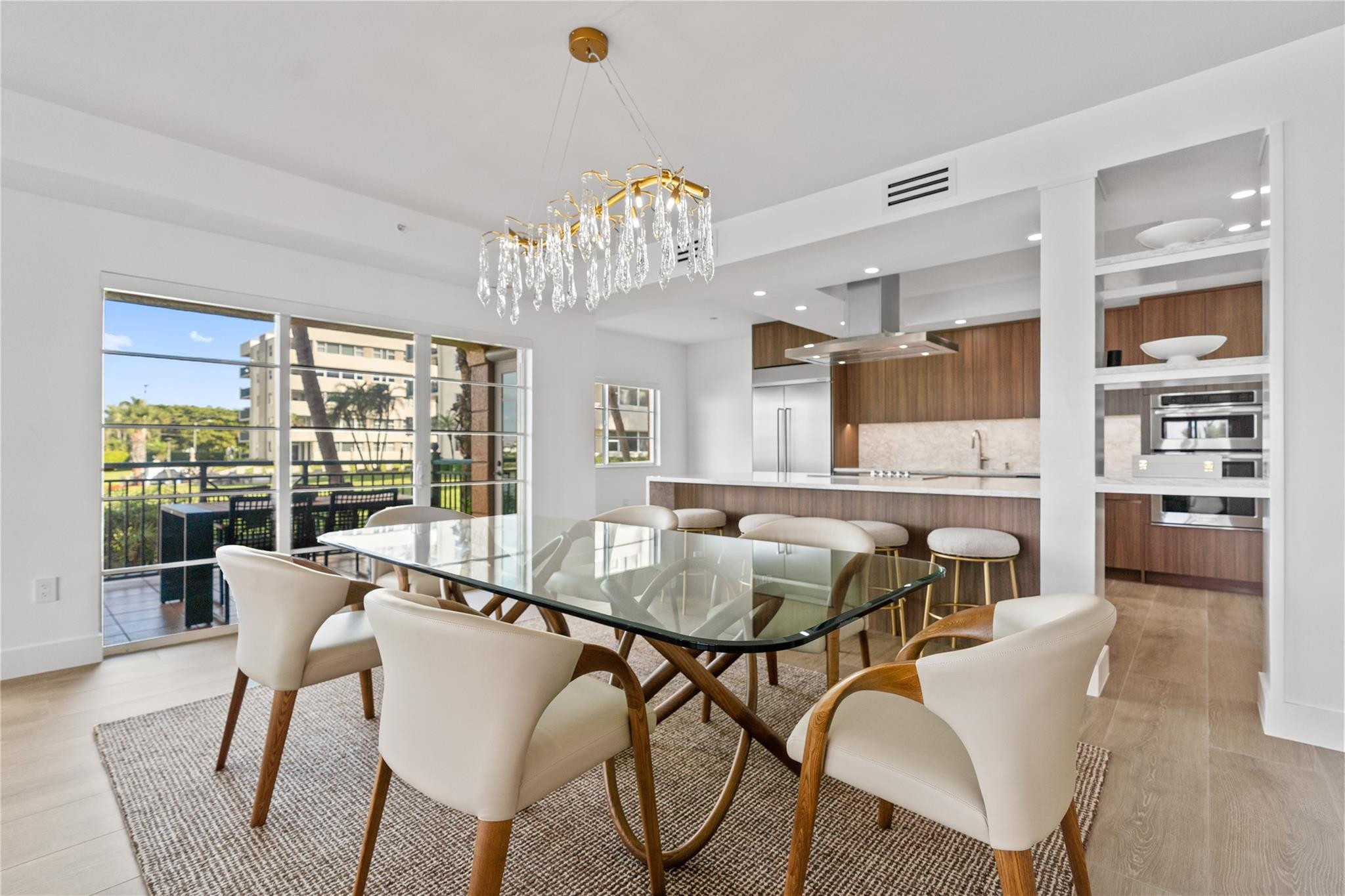 1230 Hillsboro Mile #107 Hillsboro Beach, FL 33062