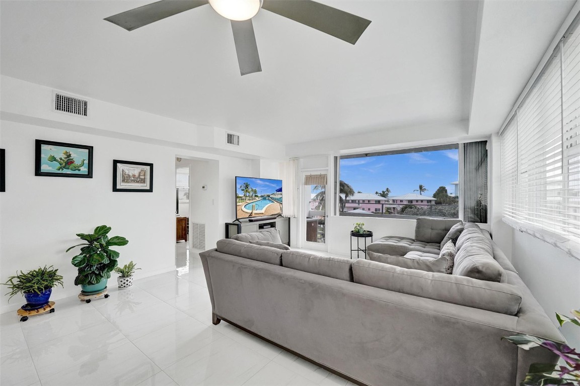 1900 S Ocean #301 Fort Lauderdale, FL 33316