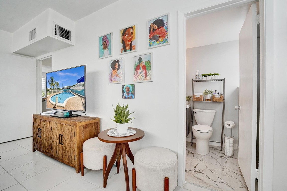 1900 S Ocean #301 Fort Lauderdale, FL 33316