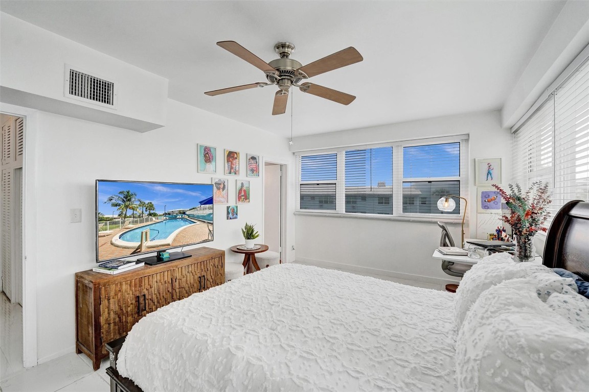 1900 S Ocean #301 Fort Lauderdale, FL 33316