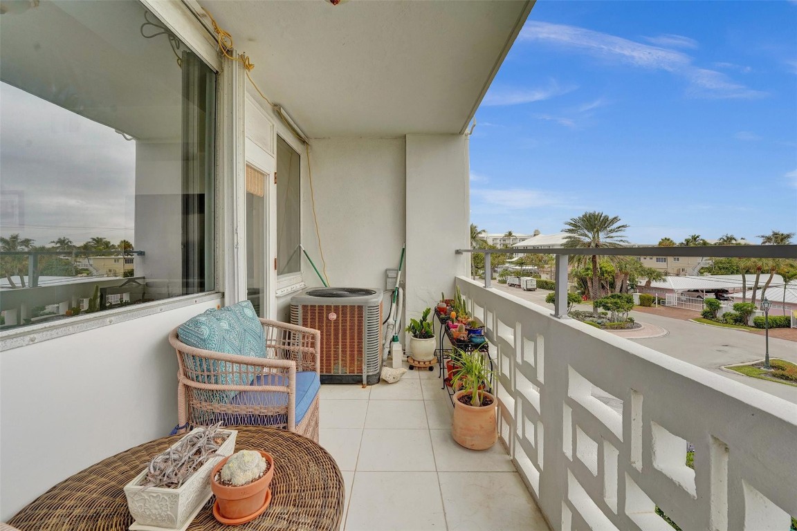 1900 S Ocean #301 Fort Lauderdale, FL 33316