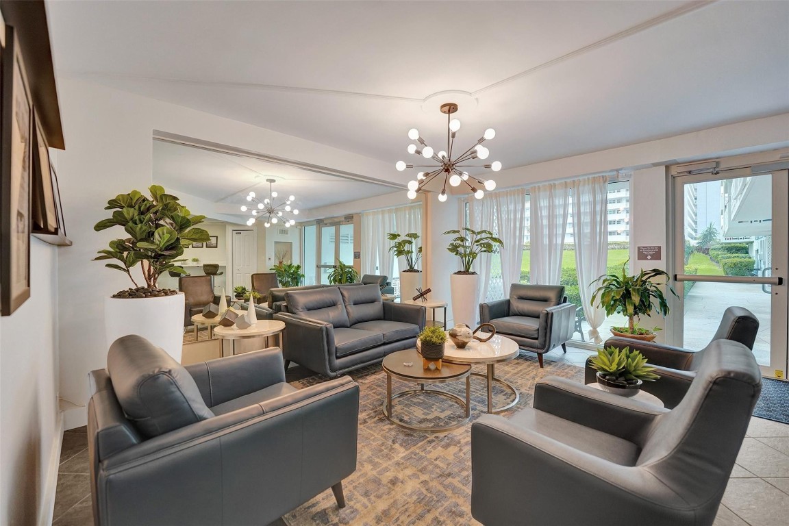 1900 S Ocean #301 Fort Lauderdale, FL 33316