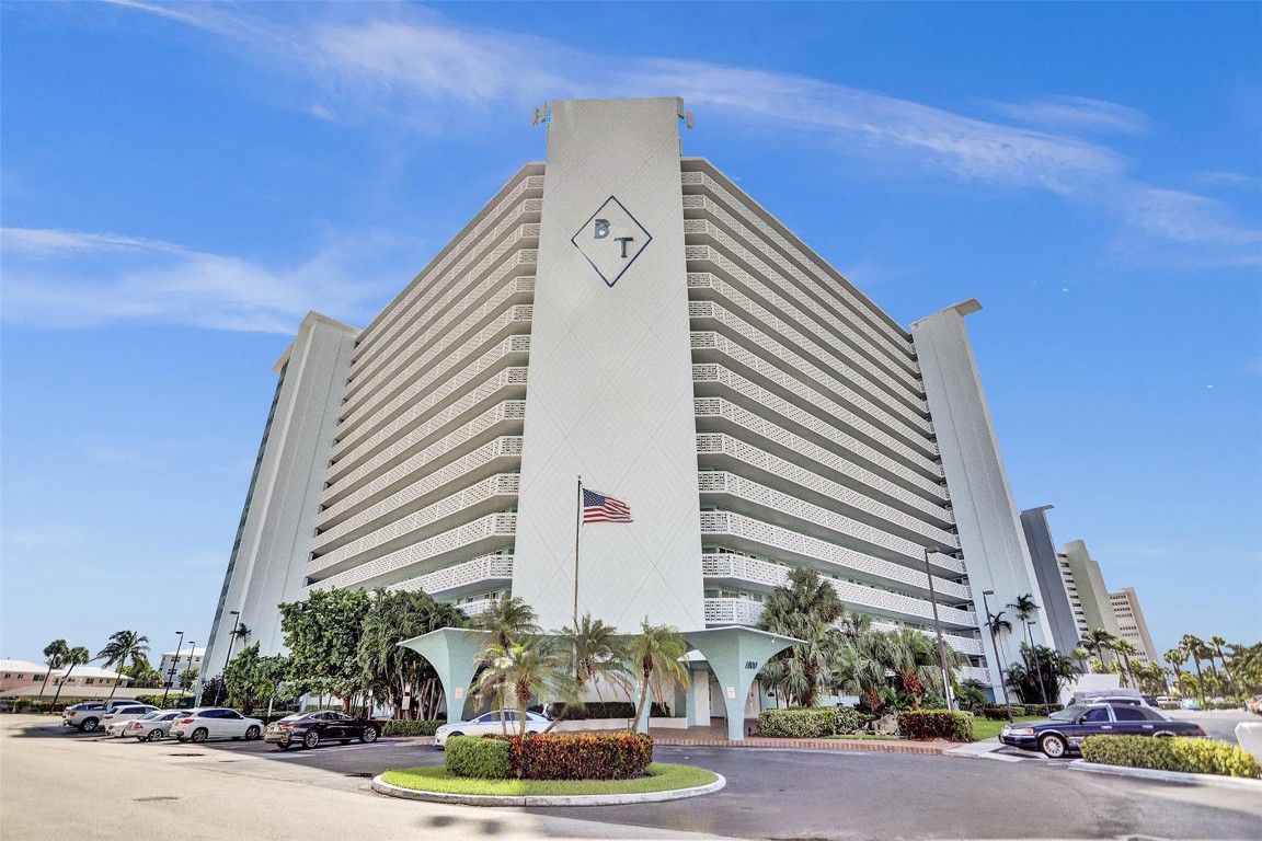 1900 S Ocean #301 Fort Lauderdale, FL 33316