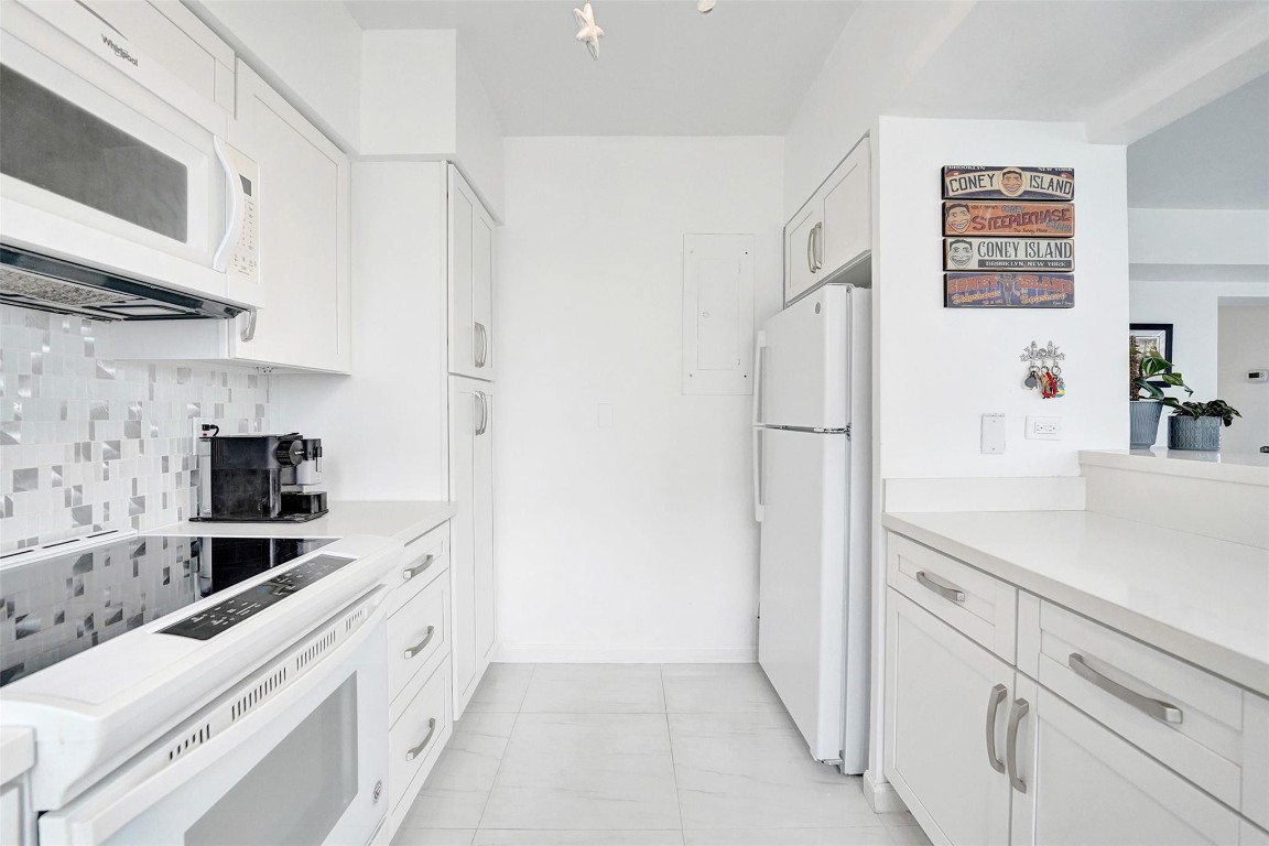 1900 S Ocean #301 Fort Lauderdale, FL 33316