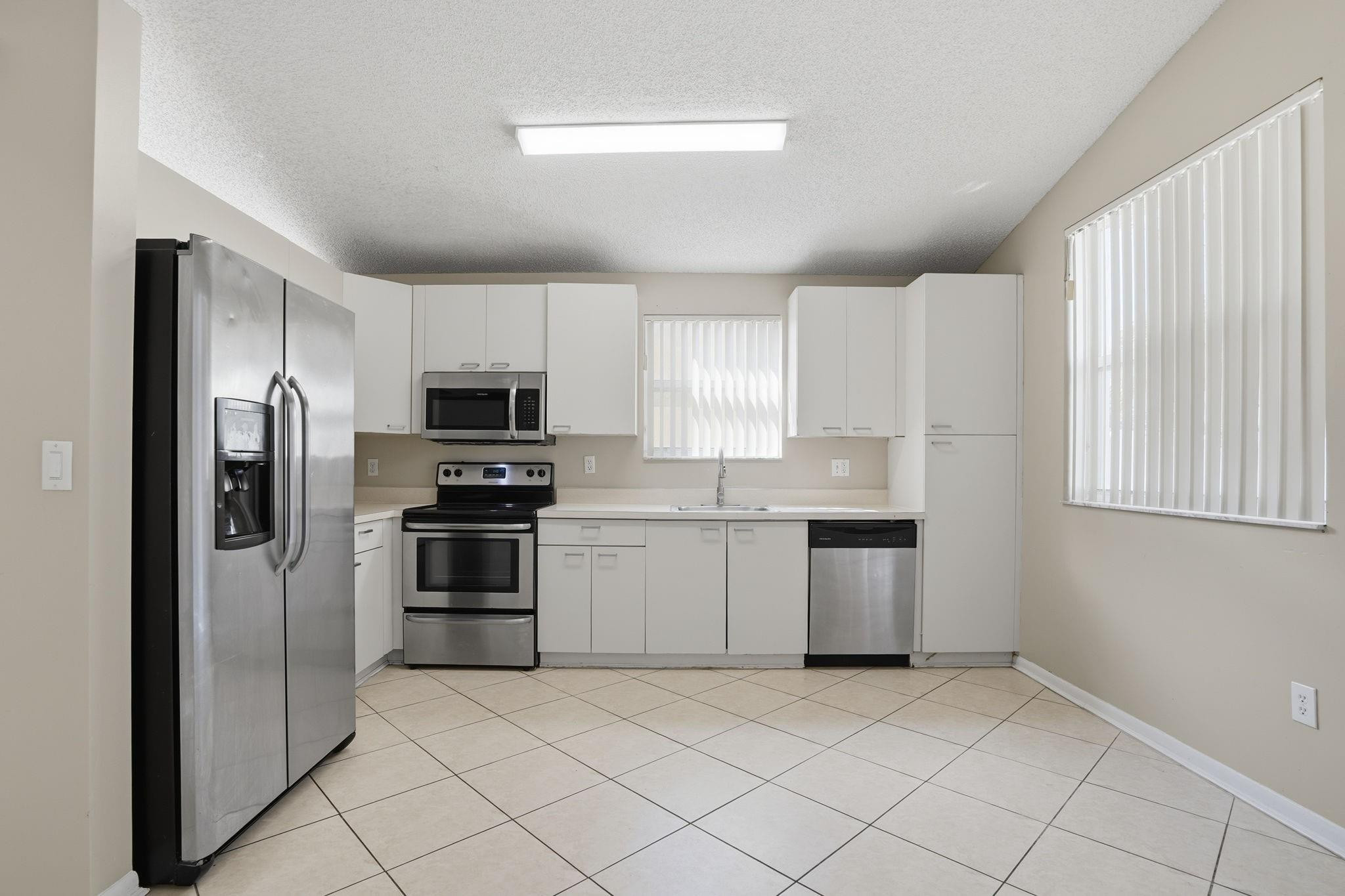 15745 NW 16th Pembroke Pines, FL 33028