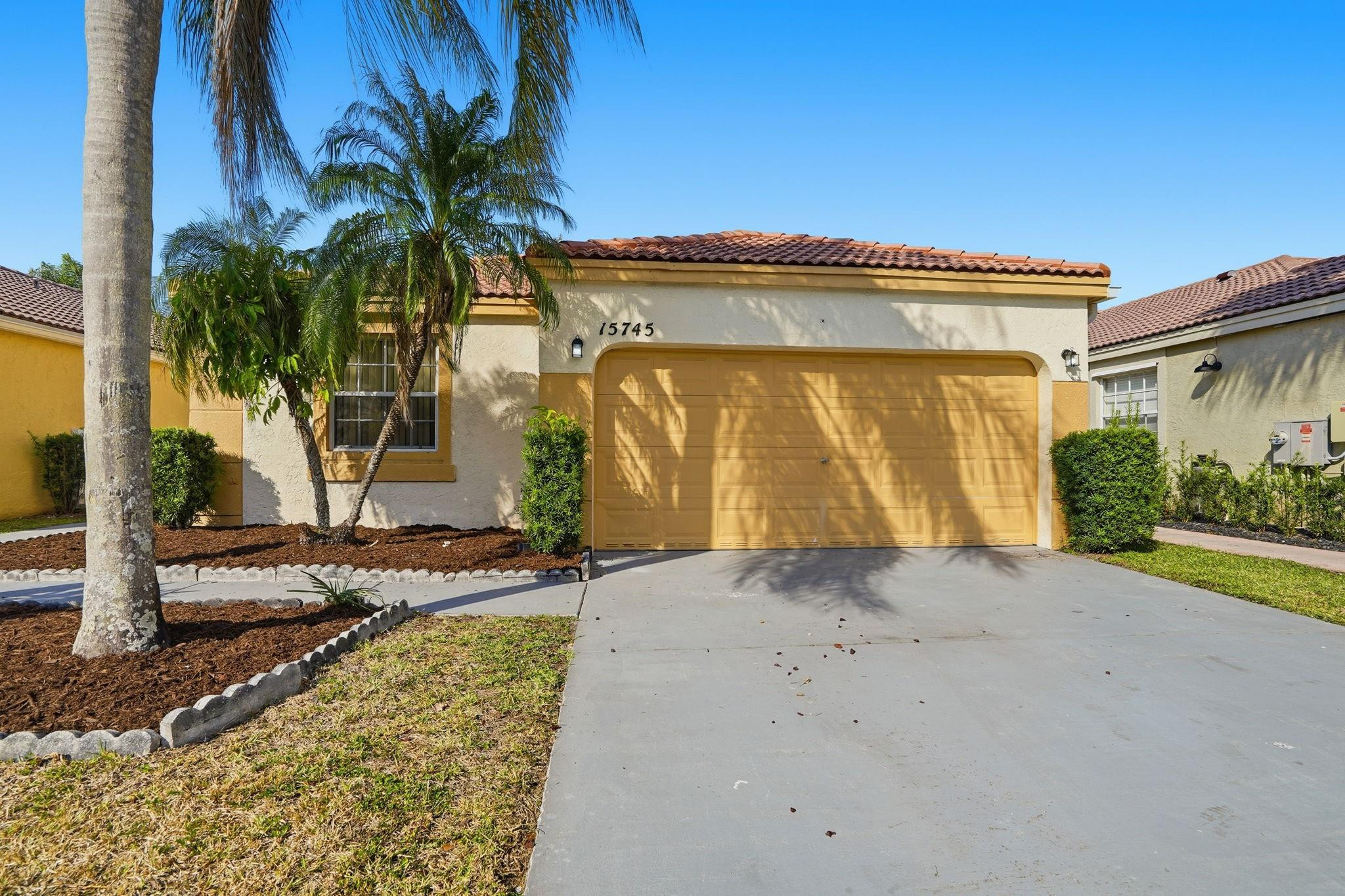 15745 NW 16th Pembroke Pines, FL 33028