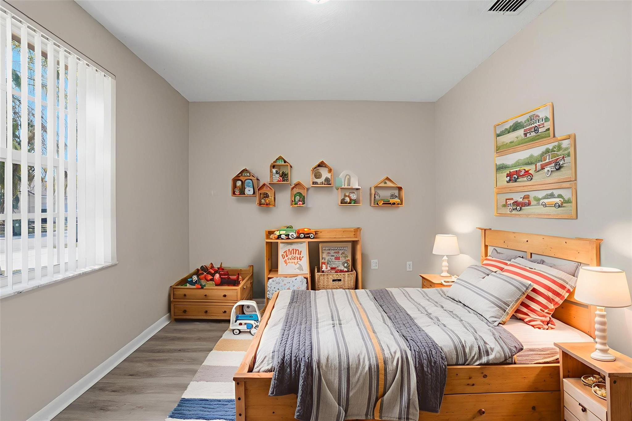 15745 NW 16th Pembroke Pines, FL 33028