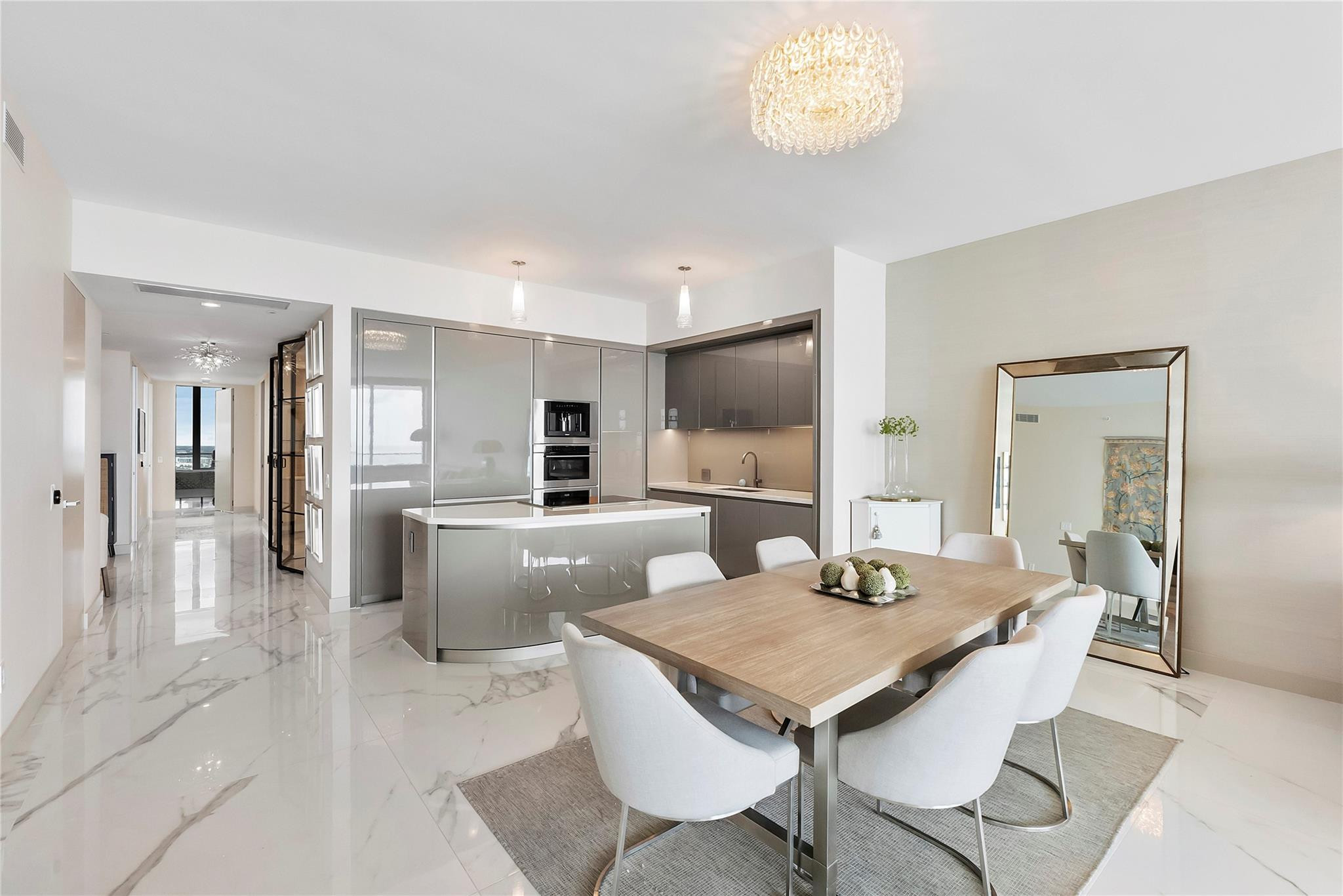 18975 Collins #3401 Sunny Isles Beach, FL 33160