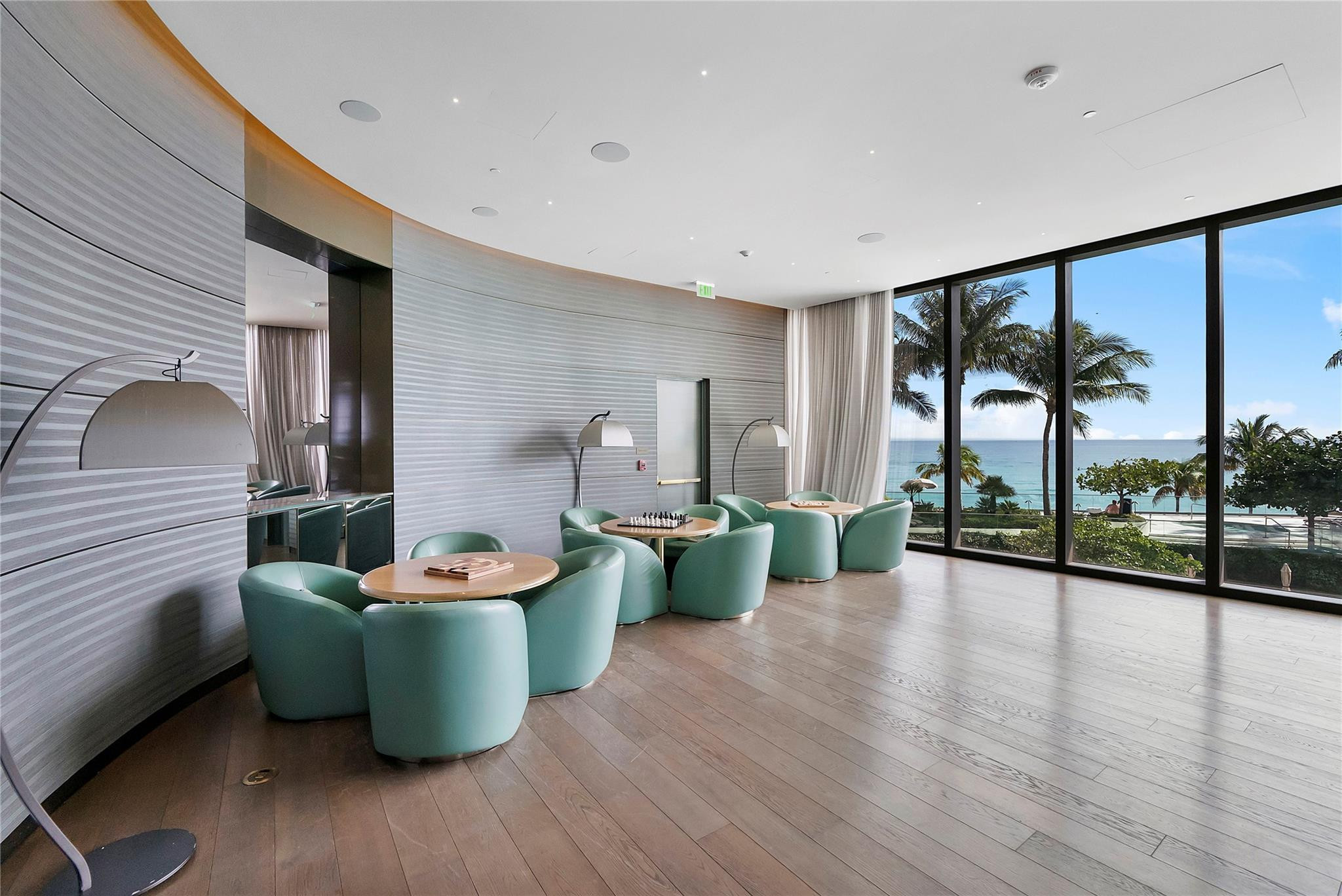 18975 Collins #3401 Sunny Isles Beach, FL 33160