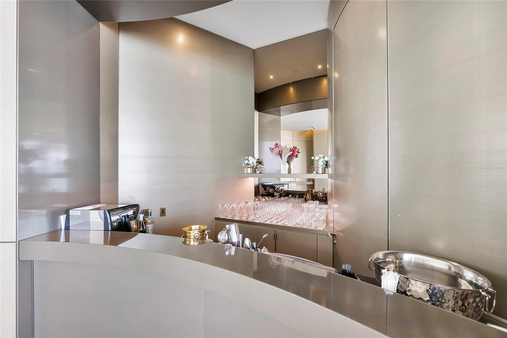 18975 Collins #3401 Sunny Isles Beach, FL 33160