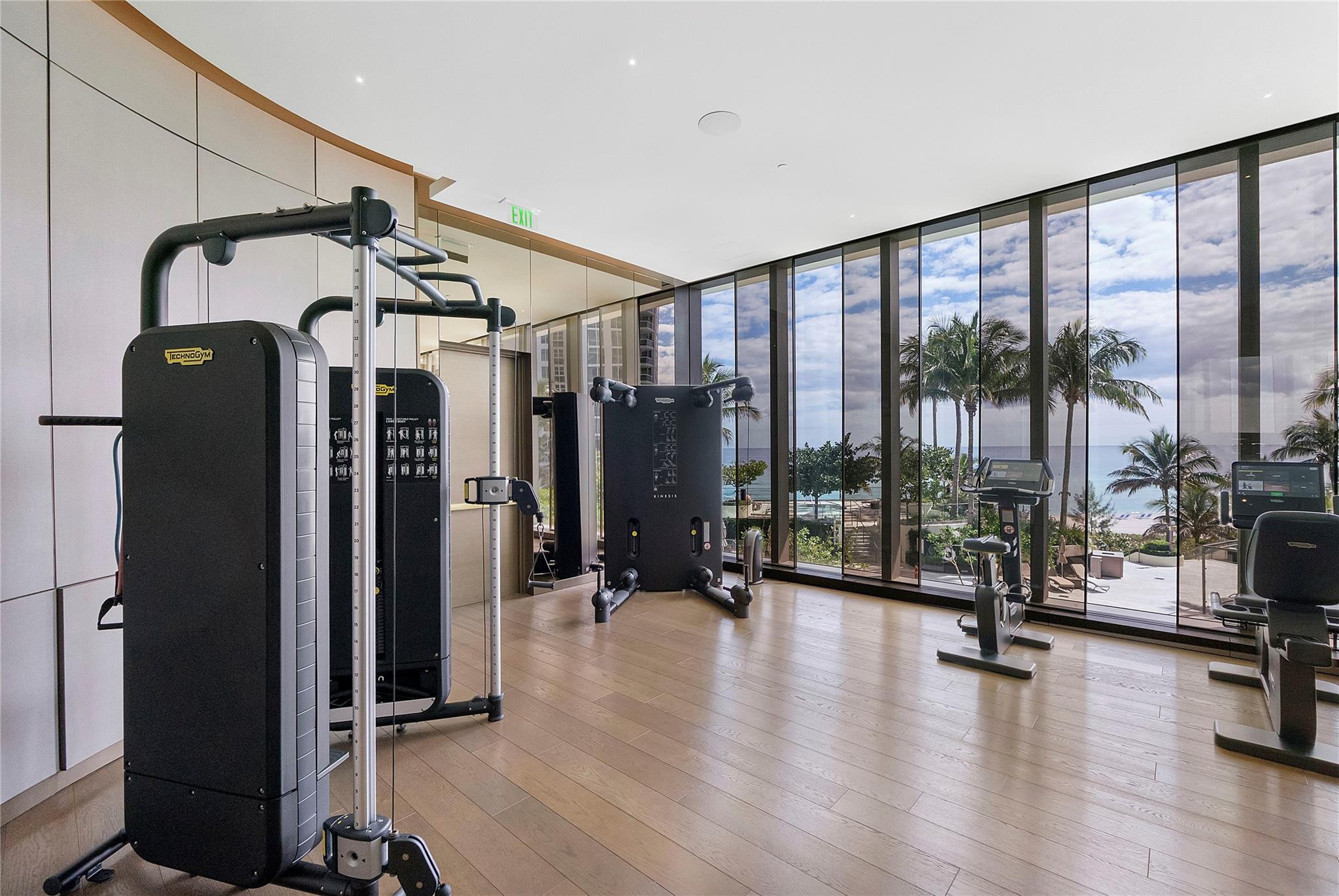 18975 Collins #3401 Sunny Isles Beach, FL 33160