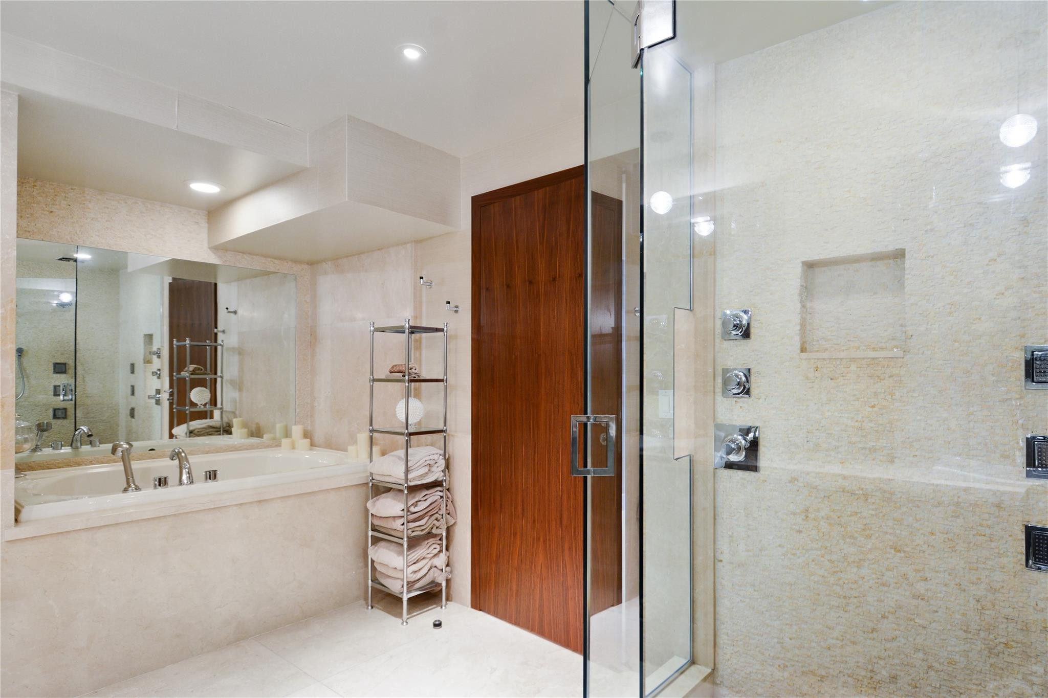 1 N Fort Lauderdale Bch #2302 Fort Lauderdale, FL 33304