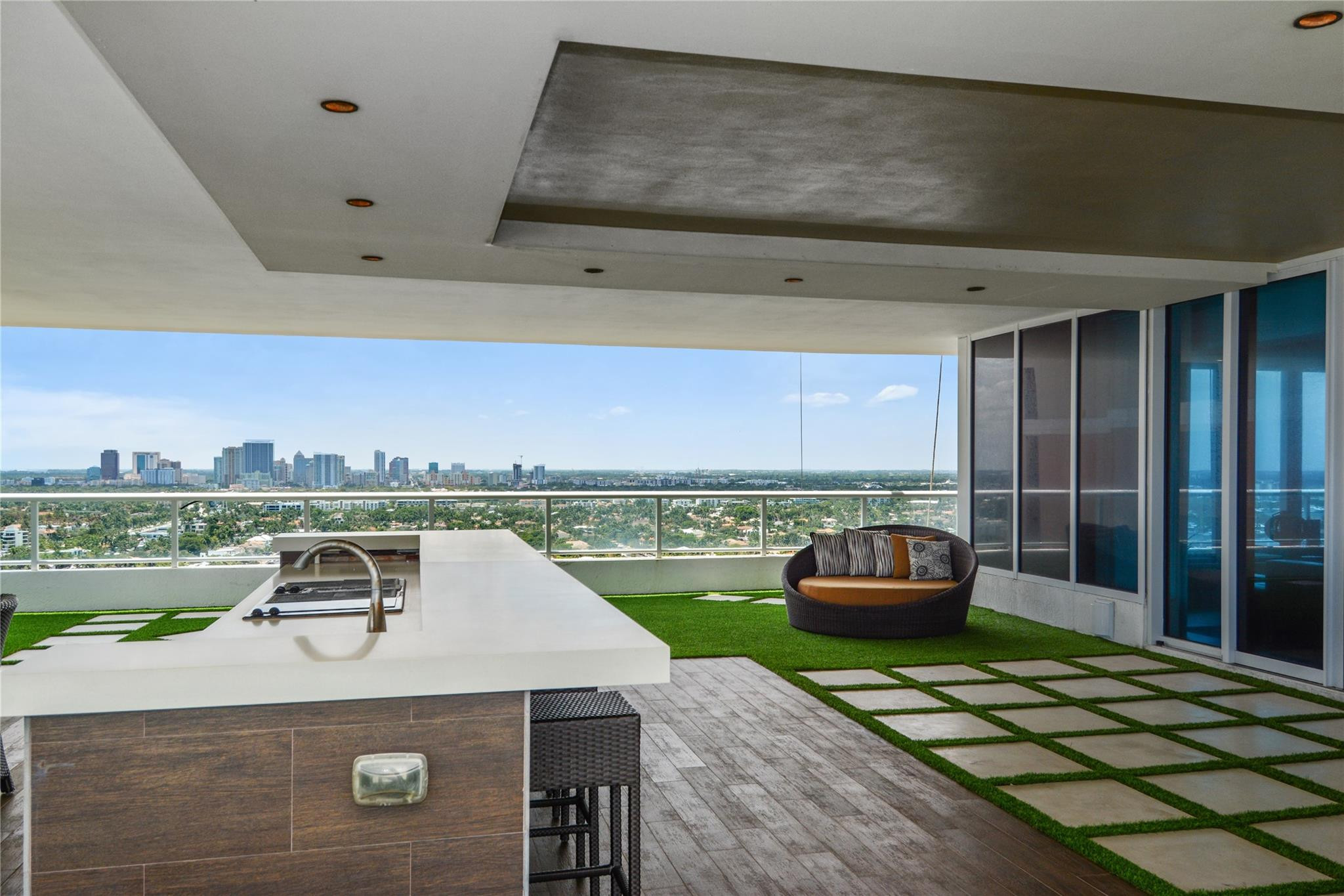 1 N Fort Lauderdale Bch #2302 Fort Lauderdale, FL 33304