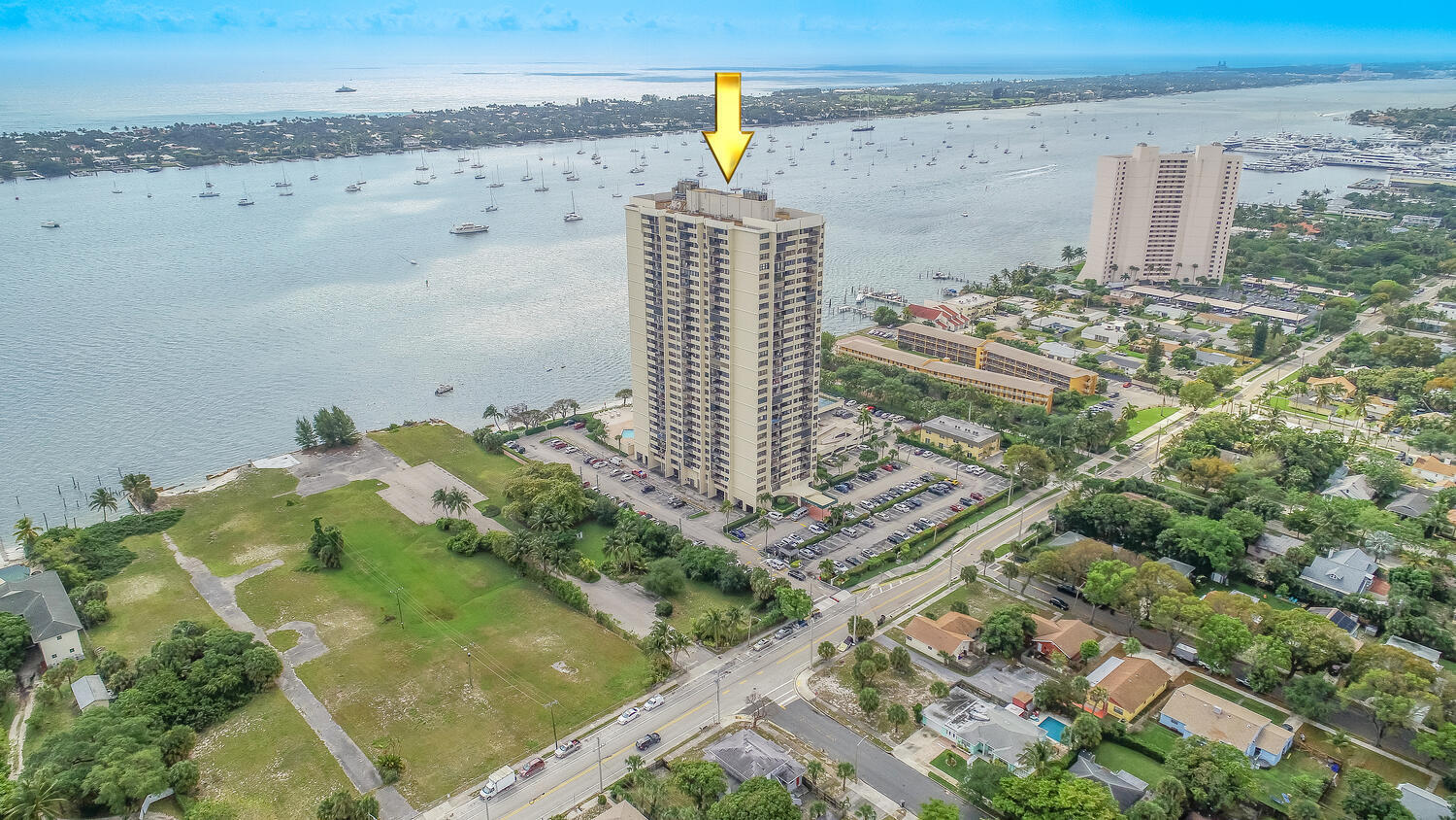 5600 N Flagler Dr #2404