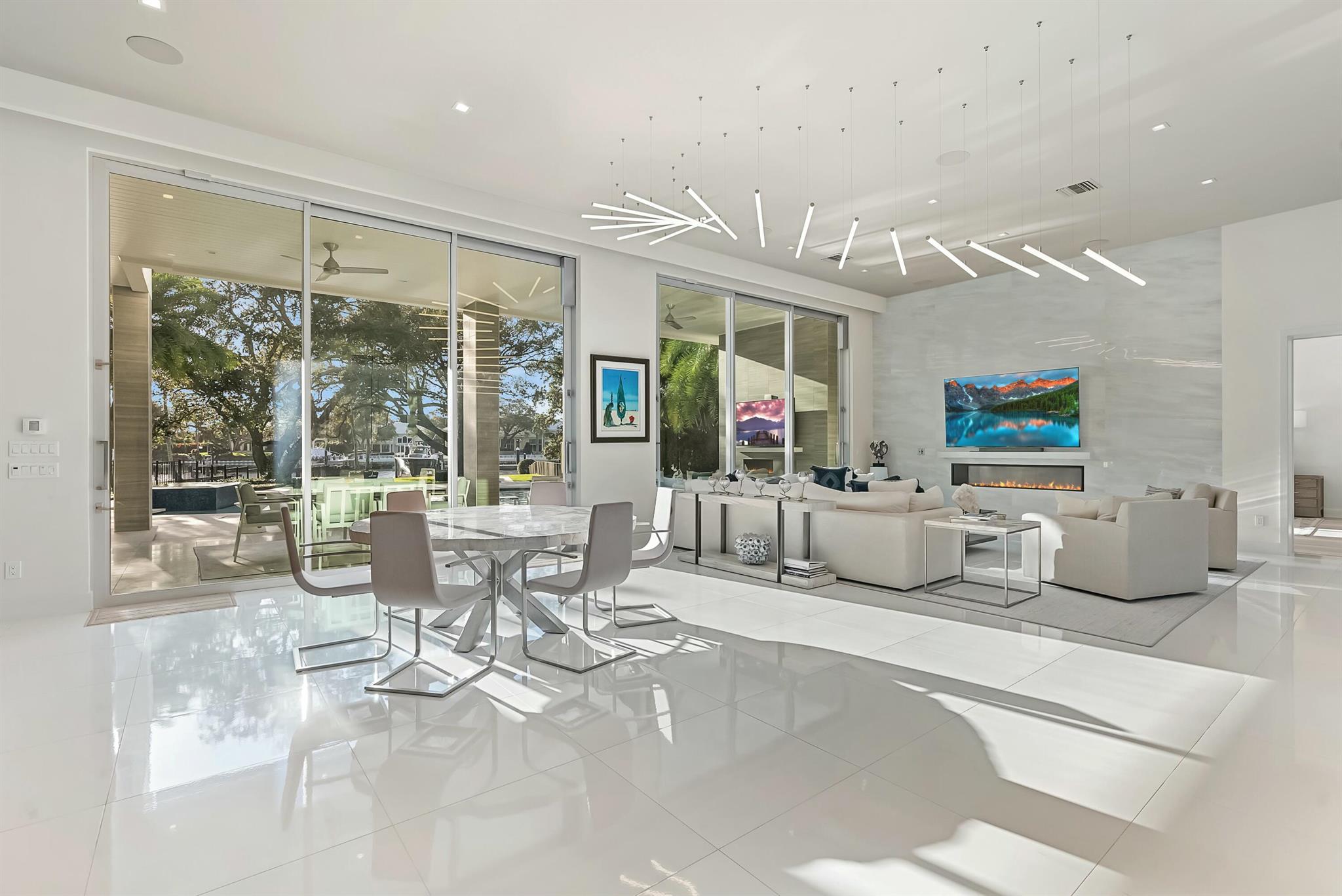 2162 Radnor Rd North Palm Beach, FL 33408 2162 Radnor Rd North Palm Beach, FL 33408