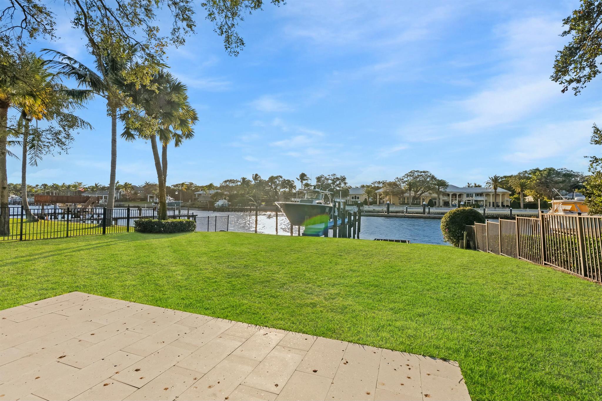 2162 Radnor Rd North Palm Beach, FL 33408 2162 Radnor Rd North Palm Beach, FL 33408