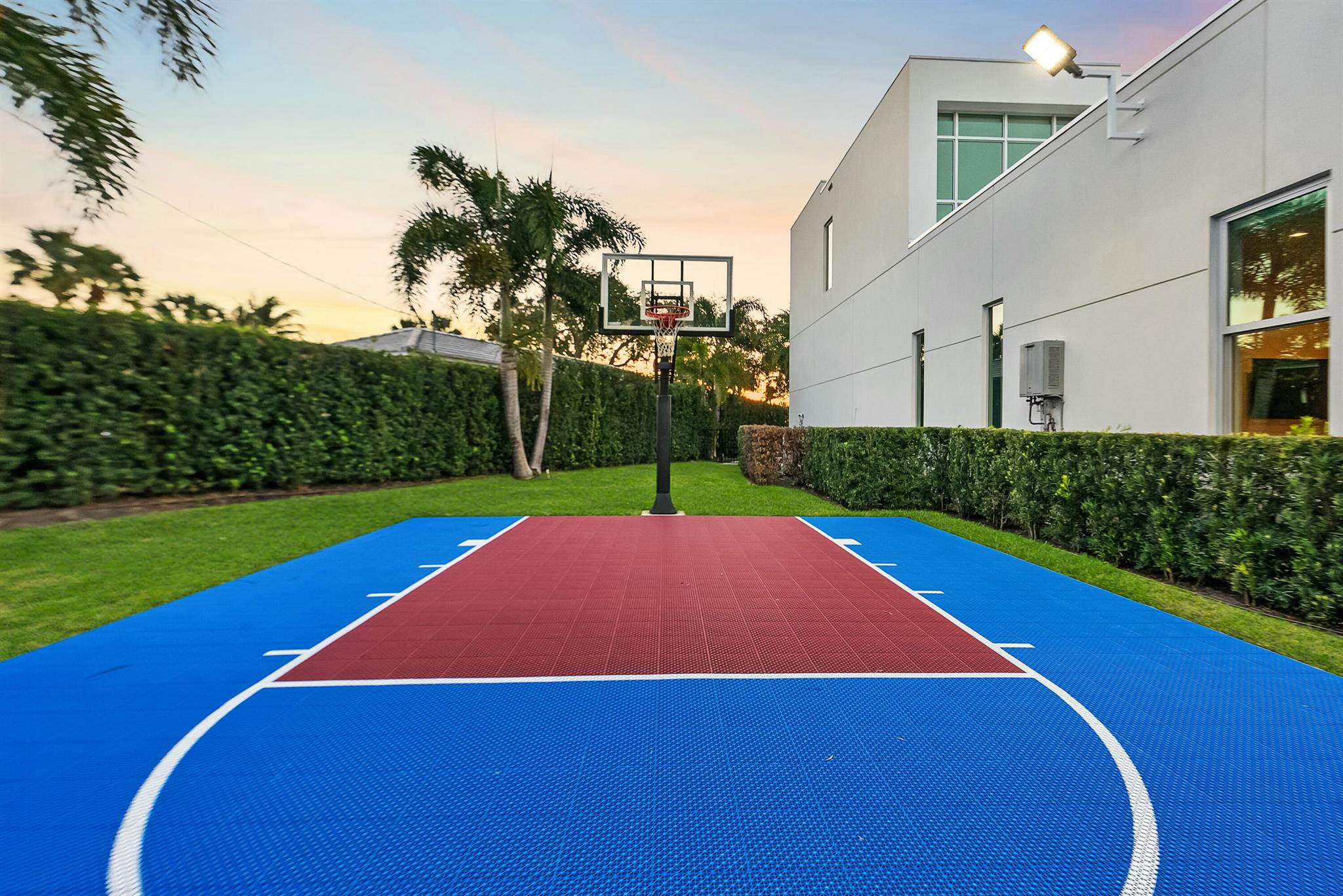 2162 Radnor Rd North Palm Beach, FL 33408 2162 Radnor Rd North Palm Beach, FL 33408