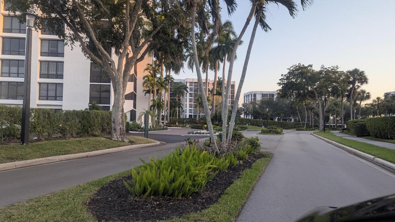 7835 Lakeside #963 Boca Raton, FL 33434