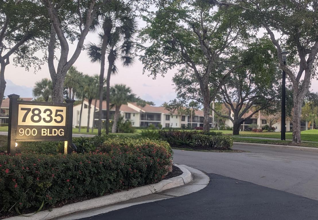 7835 Lakeside #963 Boca Raton, FL 33434
