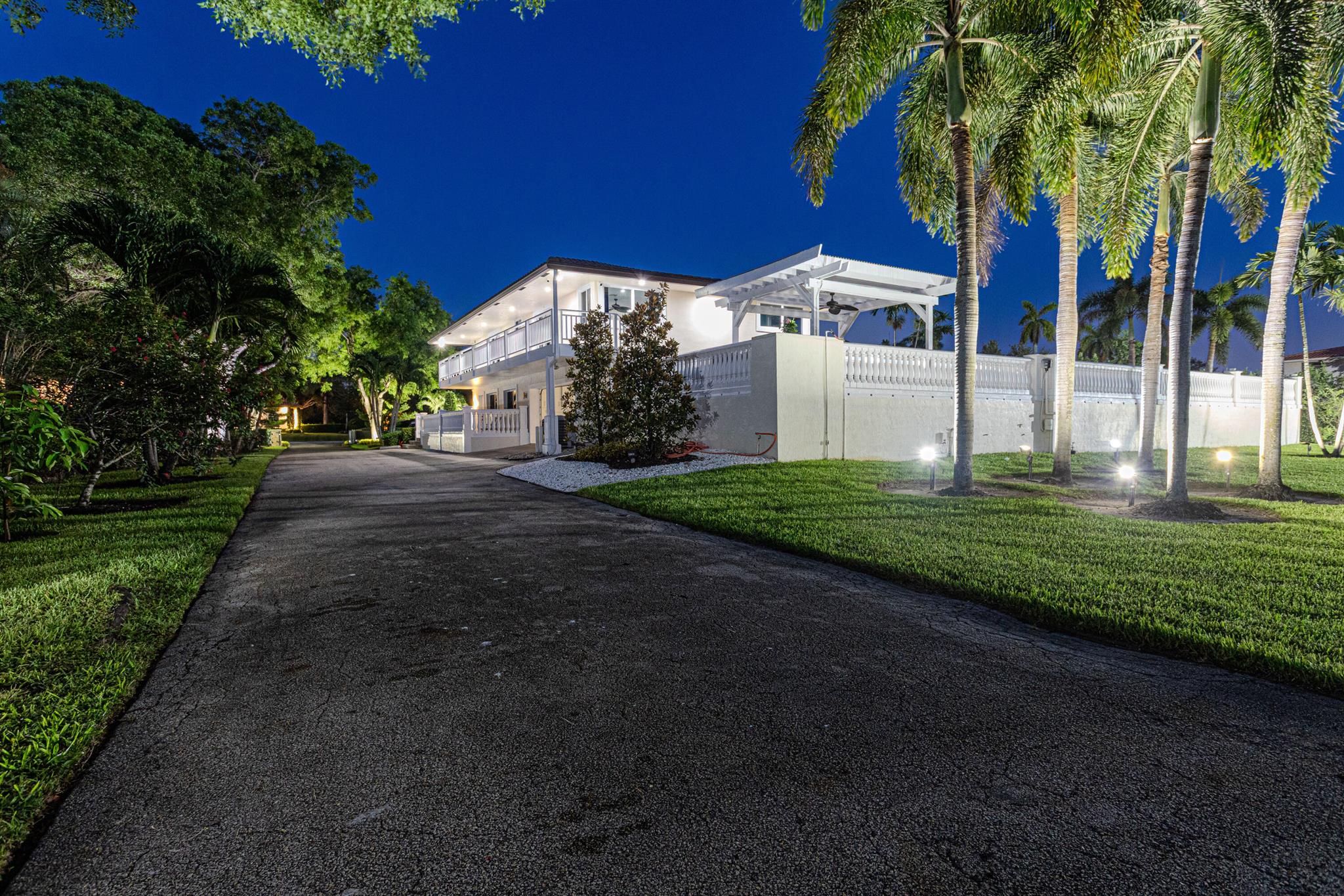 875 NW 120th Ave Plantation, FL 33325