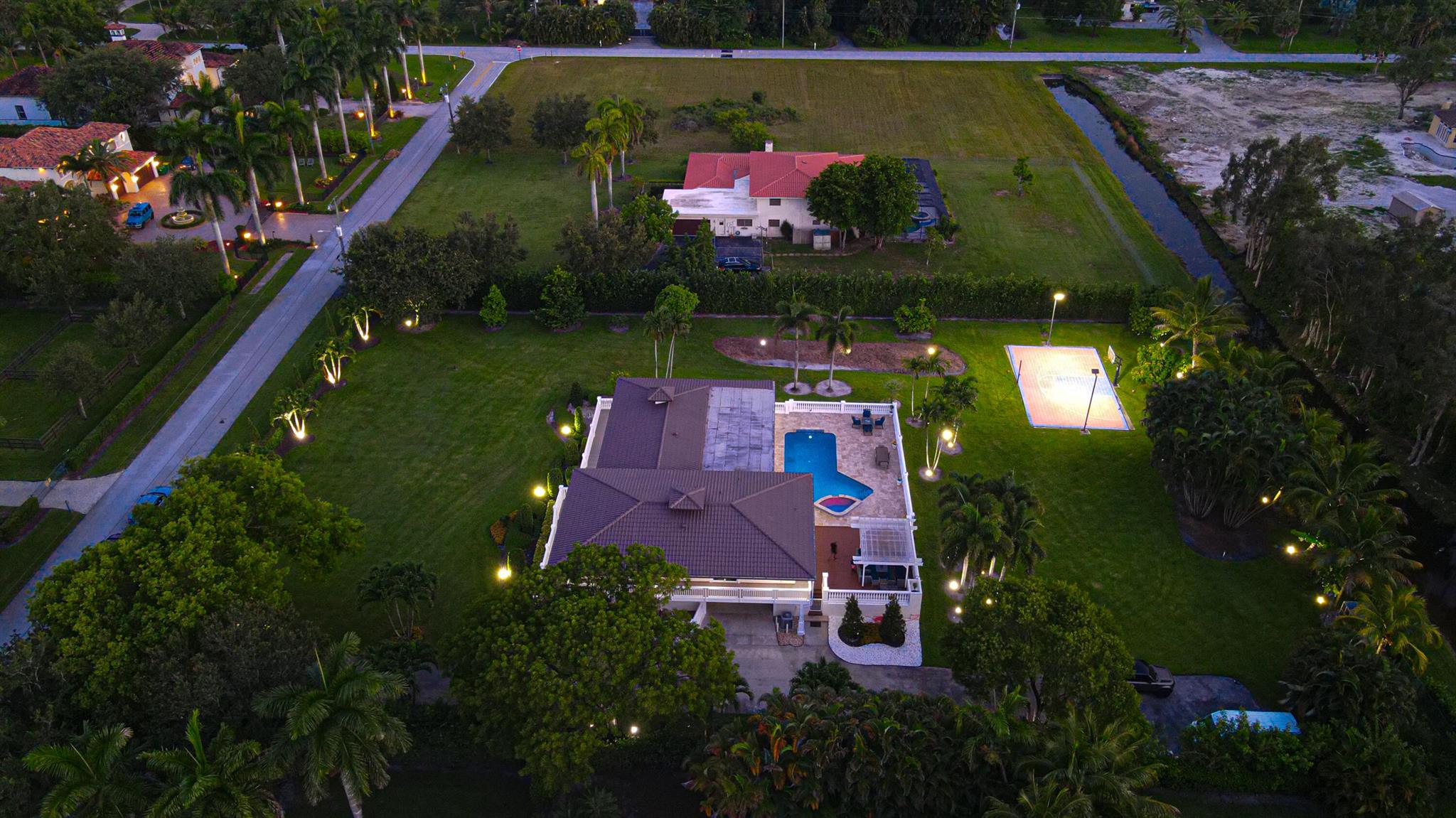 875 NW 120th Ave Plantation, FL 33325