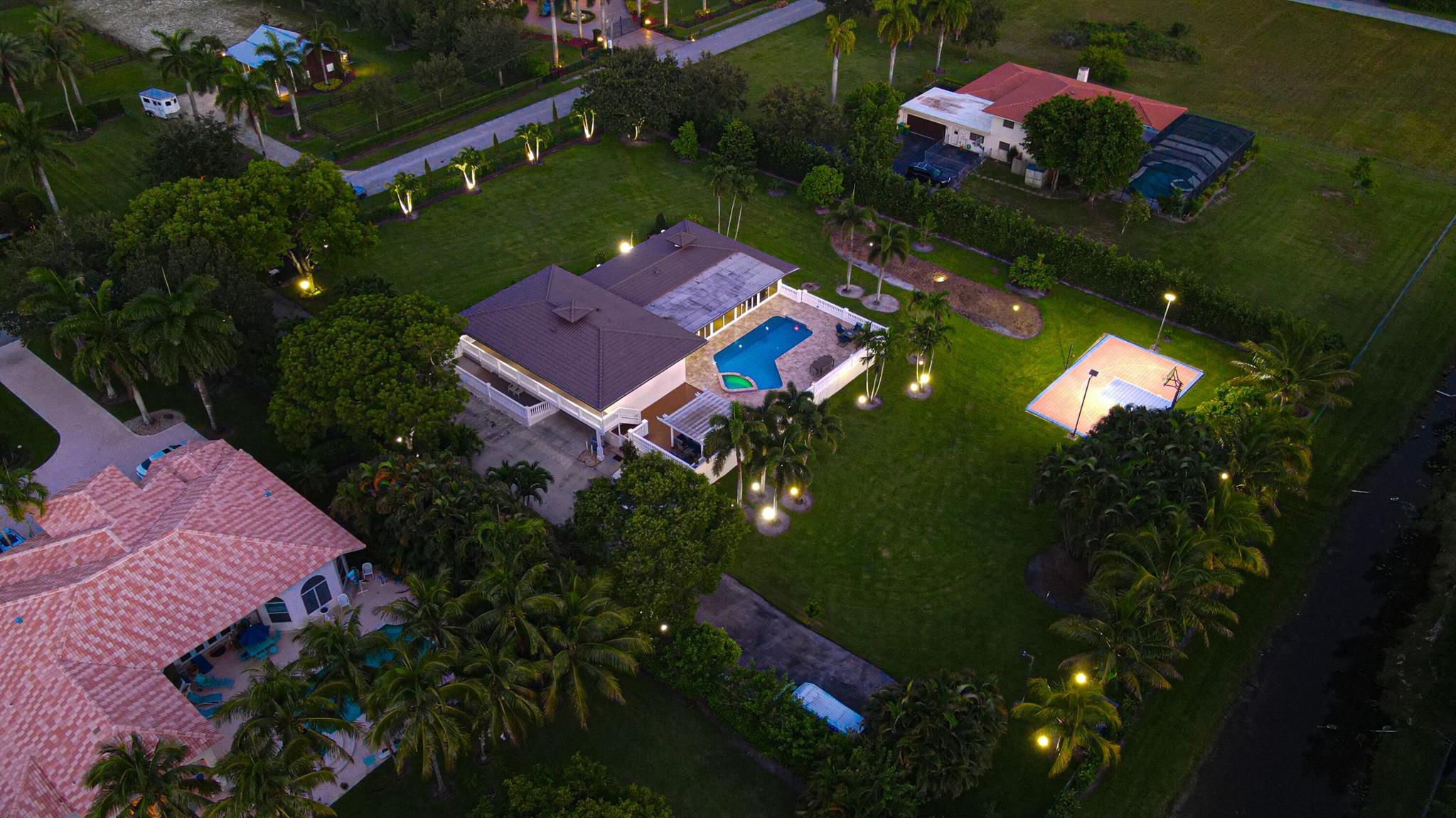 875 NW 120th Ave Plantation, FL 33325