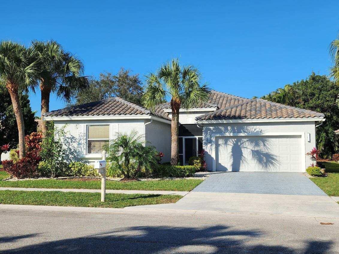 10883 Crystal Key Ln