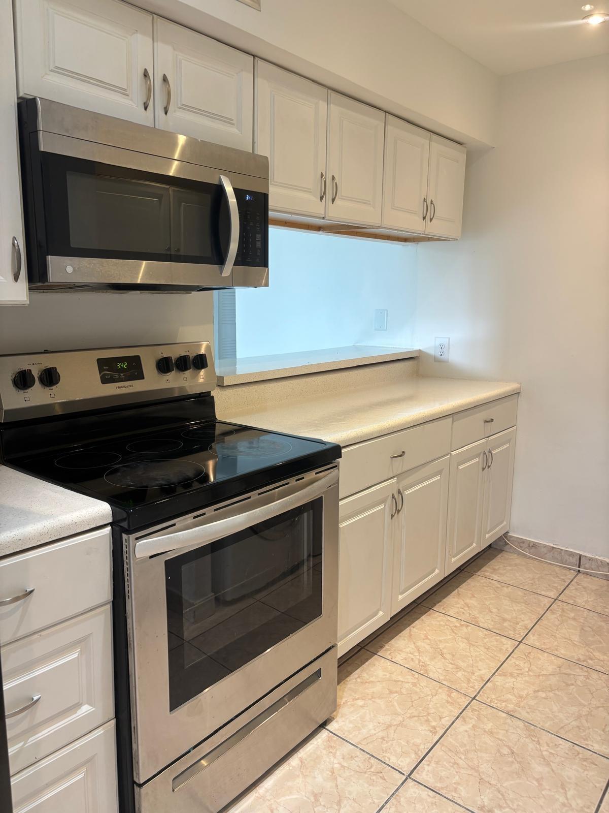 2075 NW 46th Ave #I102