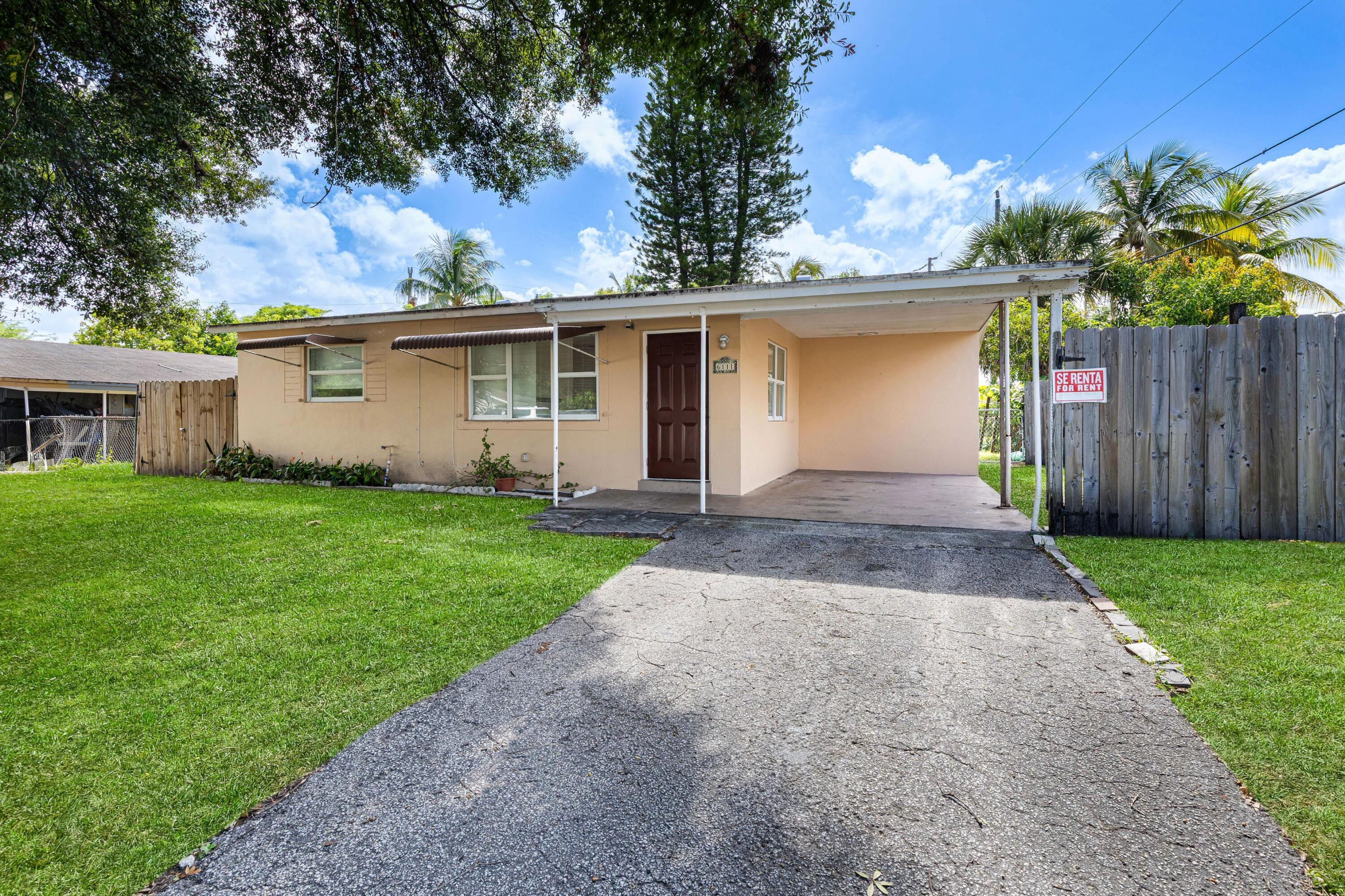 6111 NW 43rd Ave