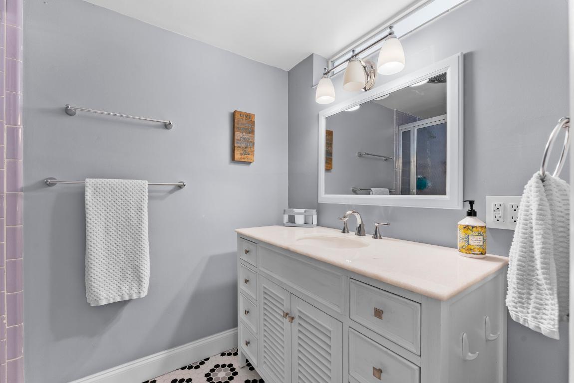 1203 Hillsboro Mile #5b Hillsboro Beach, FL 33062