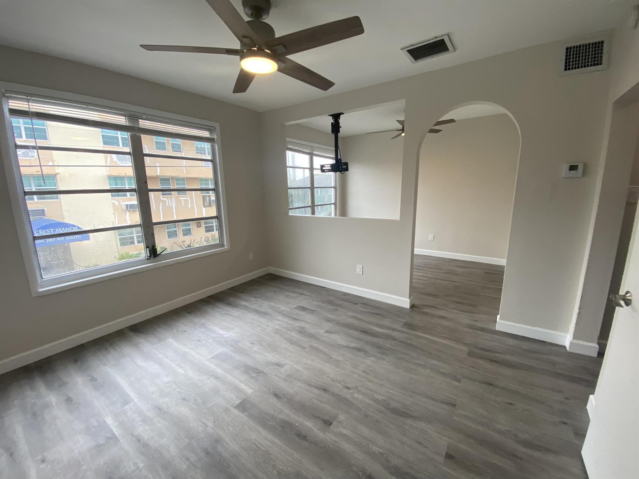301 S M St #5